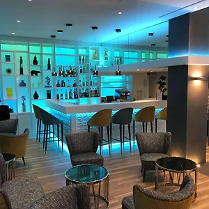 **** Otel Western Carlton Fransa